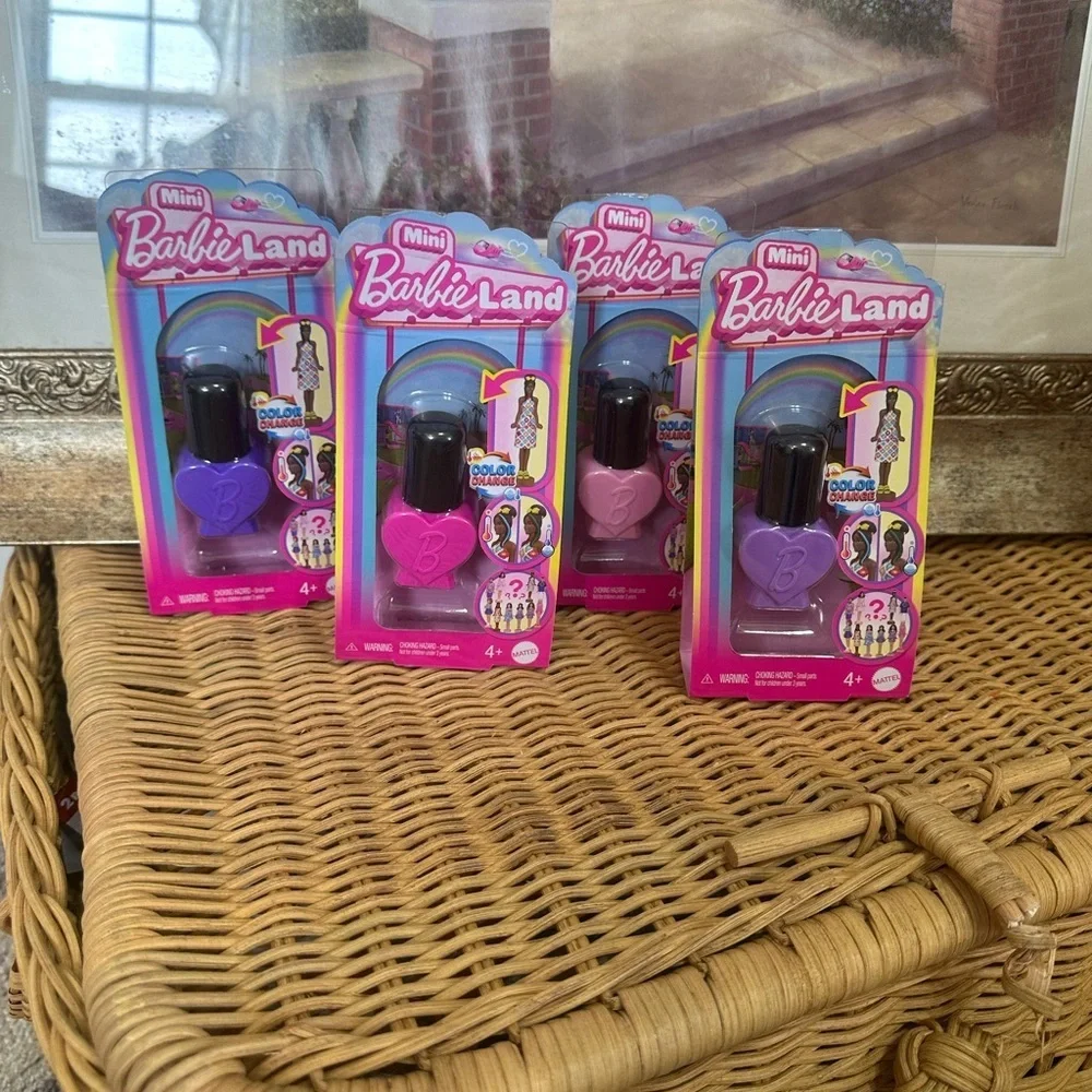 New Barbie Land Lot of 4 Color Change Reveal Mini Doll 1.5